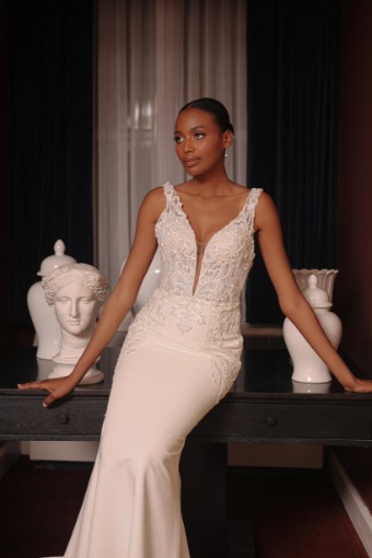 Zakaa Couture Castello #2 Ivory thumbnail
