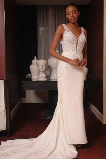 Zakaa Couture Castello #0 Ivory thumbnail