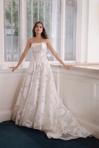 Zakaa Couture Chateau #0 Ivory thumbnail
