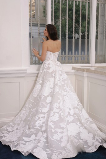 Zakaa Couture Chateau #3 Ivory thumbnail