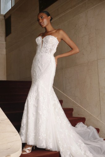 Zakaa Couture Luminous #0 Ivory thumbnail