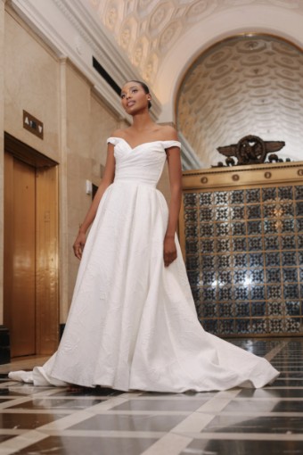 Zakaa Couture Valentina #0 Ivory thumbnail