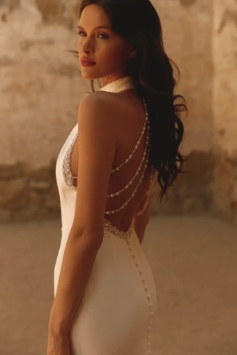 Elissar Bridal Raven #2 thumbnail