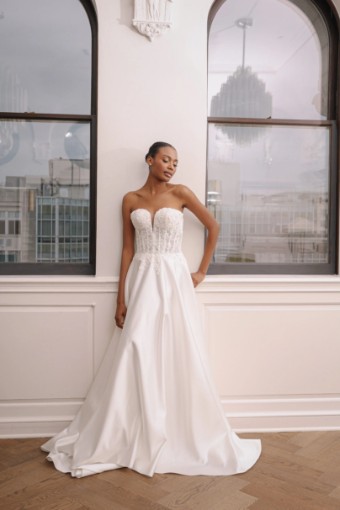 Zakaa Couture Le Lana #1 Ivory thumbnail